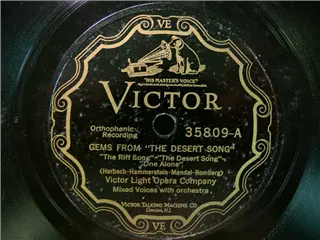 small_victor 35809 a.webp